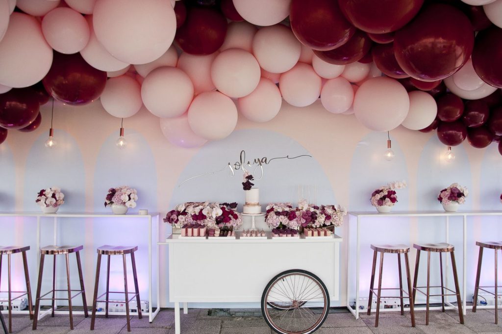 ballonnen bruiloft plafond weddingfair