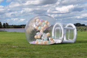 milri verhuur van ballonnen, backdrops en springskussens voor jouw bruiloft