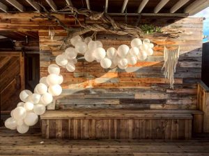 milri verhuur van ballonnen, backdrops en springskussens voor jouw bruiloft