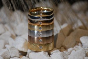 trouwringenvoordeel goedkope trouwringen weddingfair