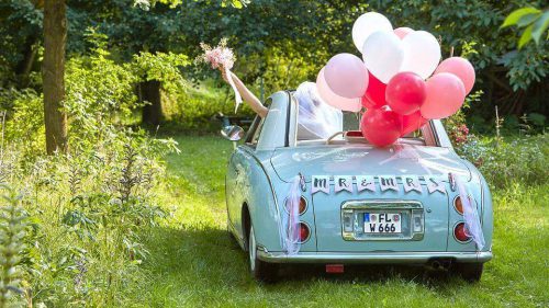 decoratie trouwvervoer met ballonnen weddingfair